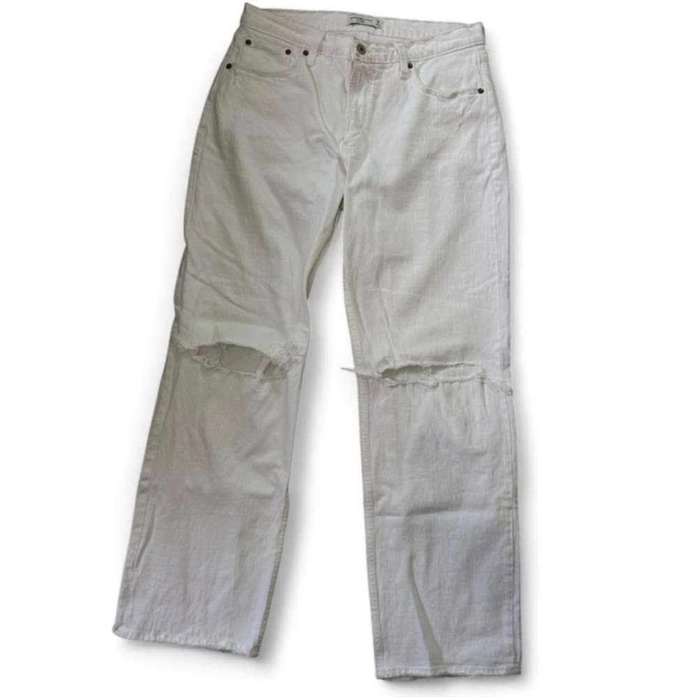 Abercrombie and Fitch The Baggy Low Rise Jeans